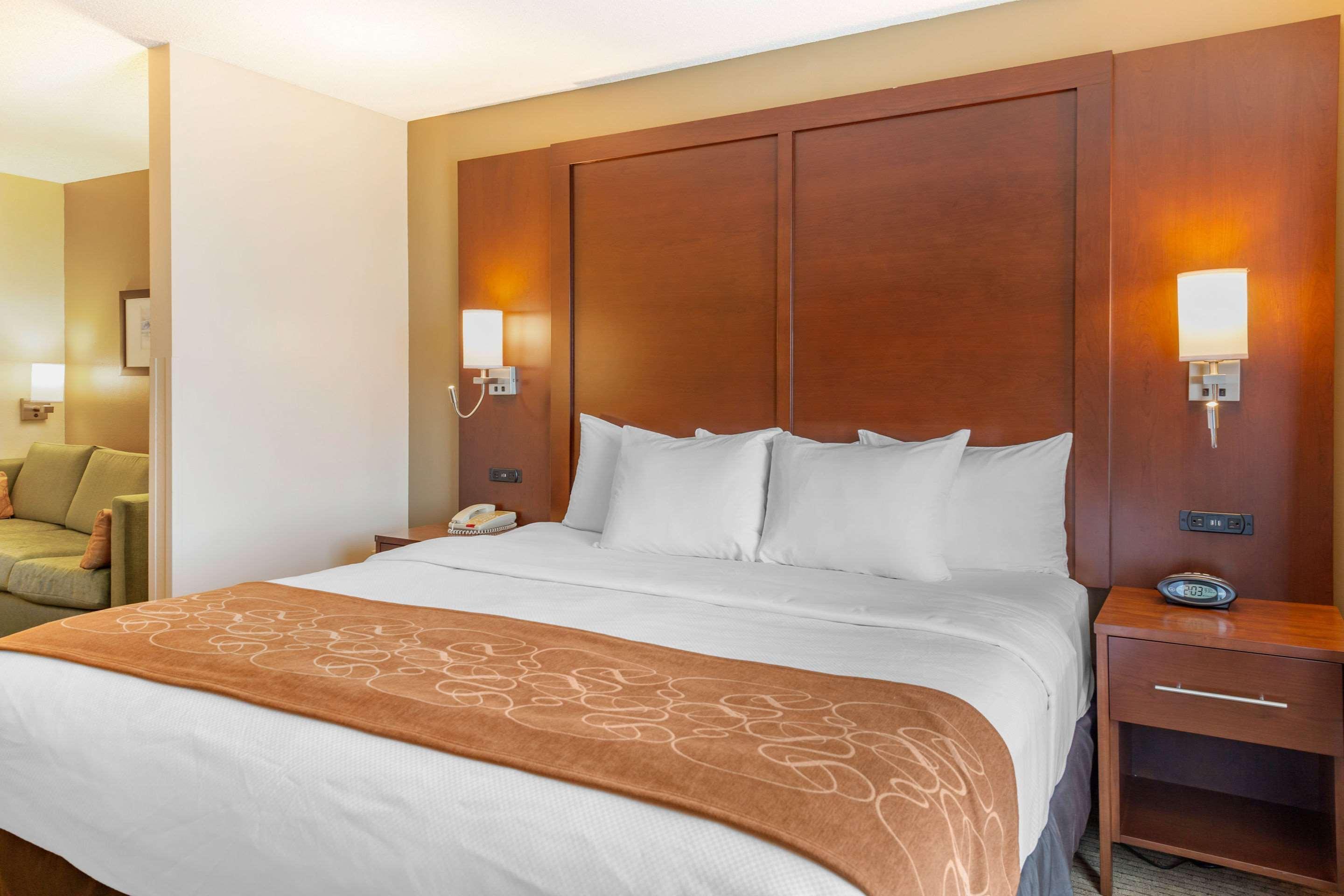 Comfort Suites Lancaster Amish Country Smoketown  Dış mekan fotoğraf
