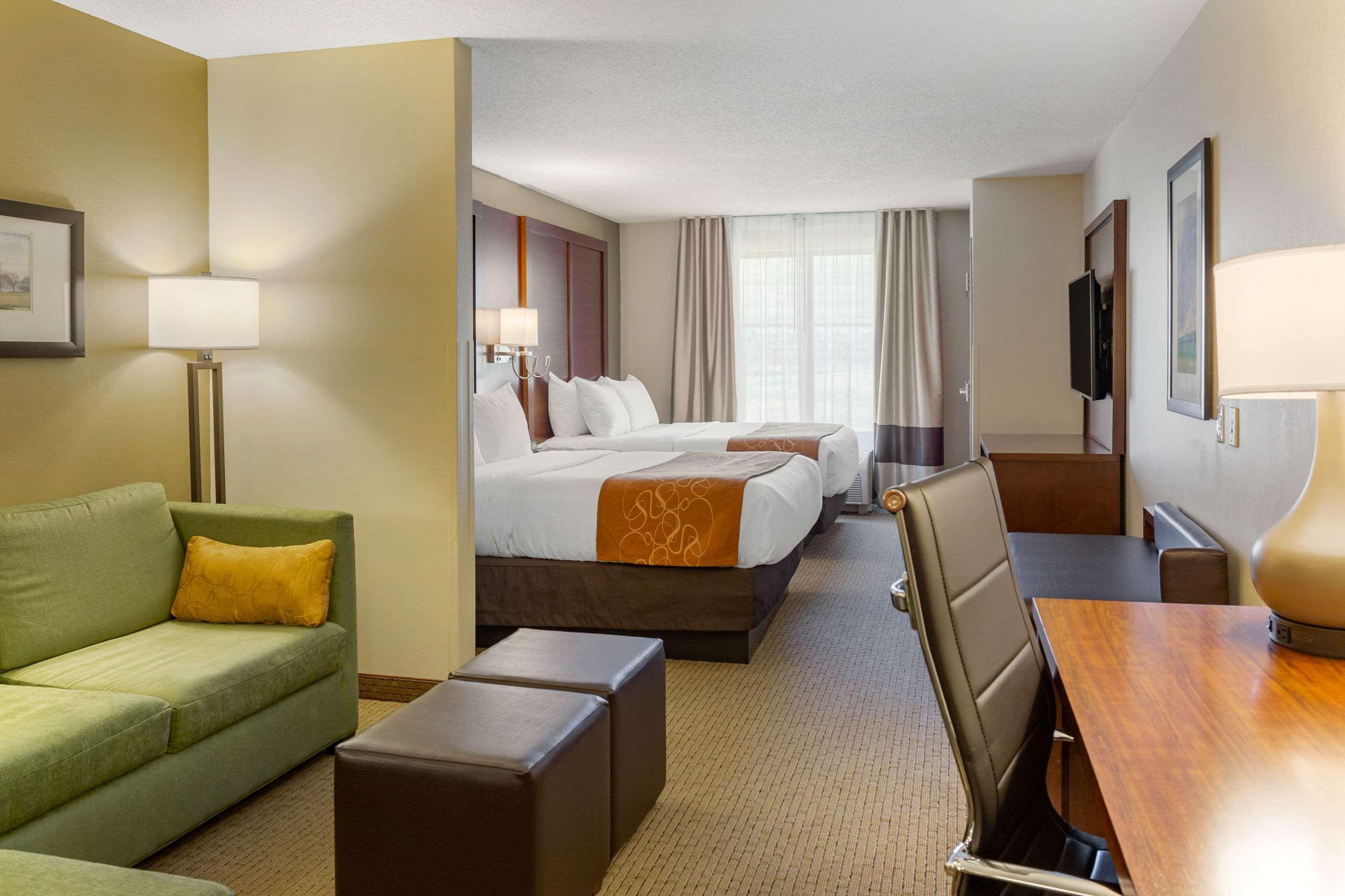 Comfort Suites Lancaster Amish Country Smoketown  Dış mekan fotoğraf