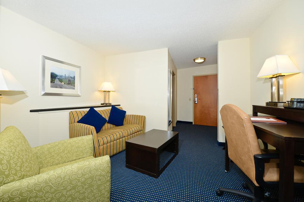 Comfort Suites Lancaster Amish Country Smoketown  Dış mekan fotoğraf